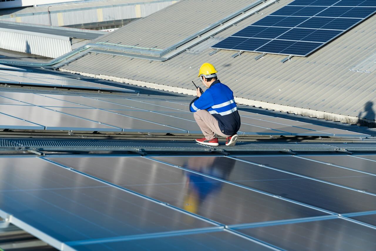 solar panel cleaning inspection